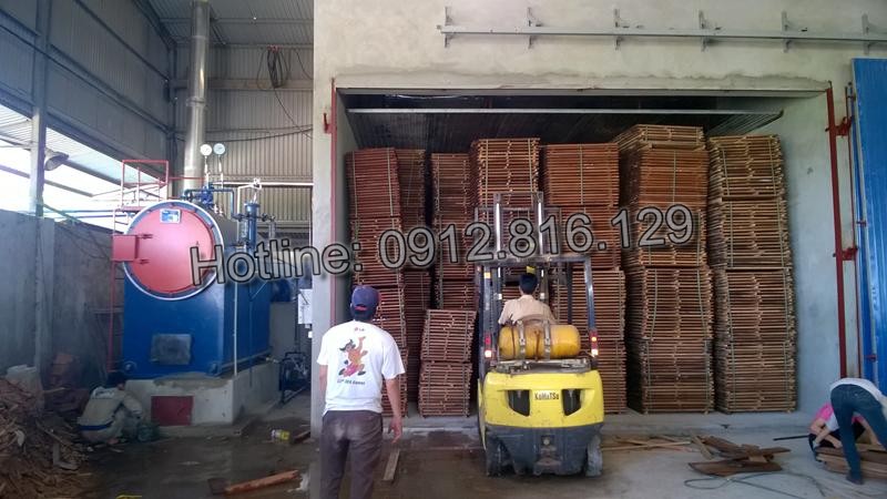 Nồi hơi đốt than công suất 4 tấn/h
